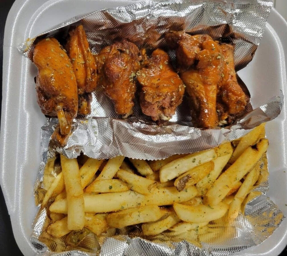 Aunt Lily’s Kitchen & Catering Flavored Wings & Fries.
